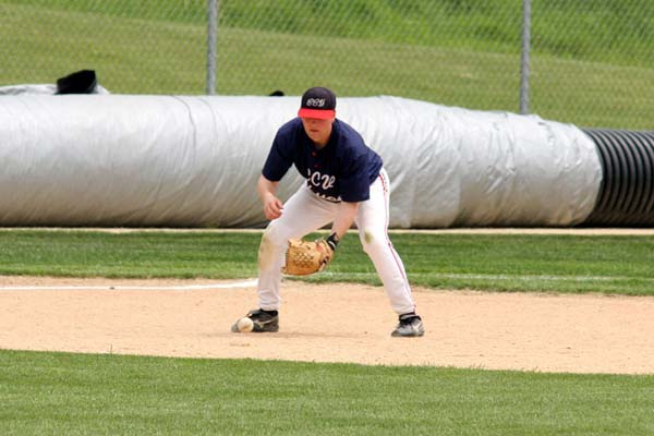 Adam Husing1