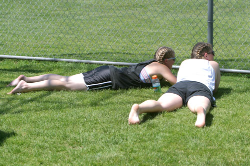 Friends-at-the-game