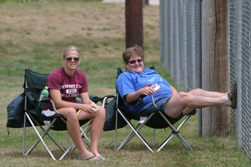 More-Fans-that-made-the-tri