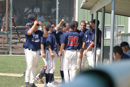 Greeting-at-the-Dugout