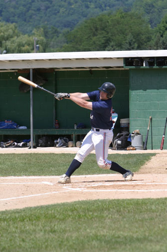 Ryan-M-Swinging2