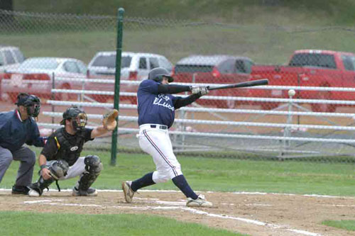 Ryan-M-Swinging2