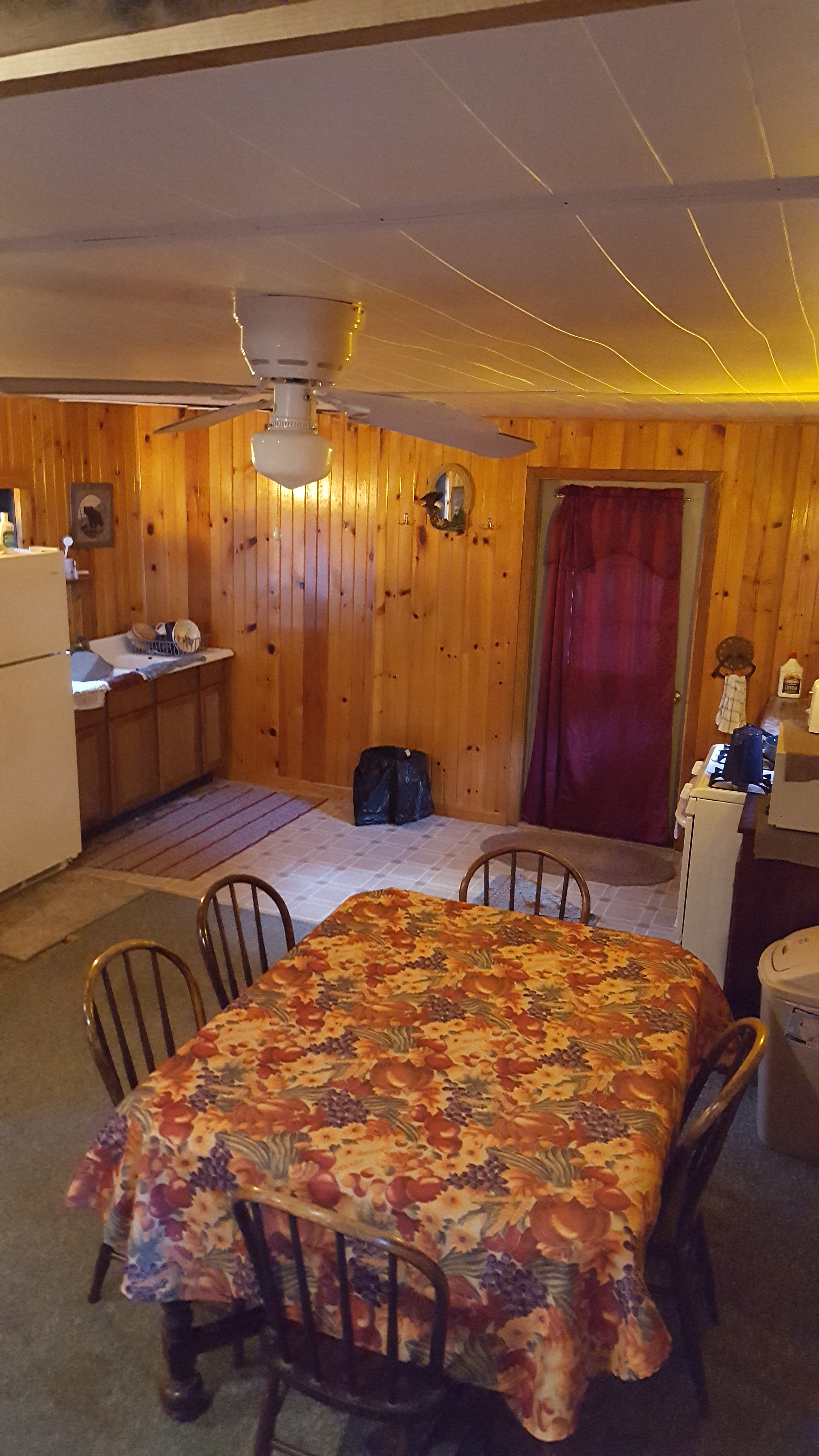 Cabin Descriptions (608) 7321330