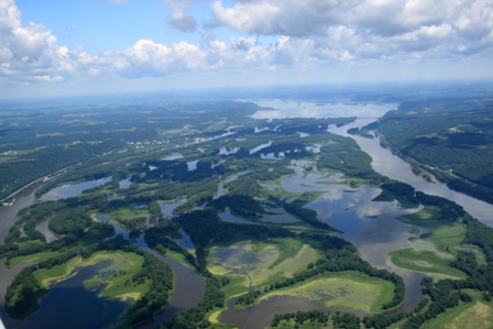 Below Pool #9, Mississippi River